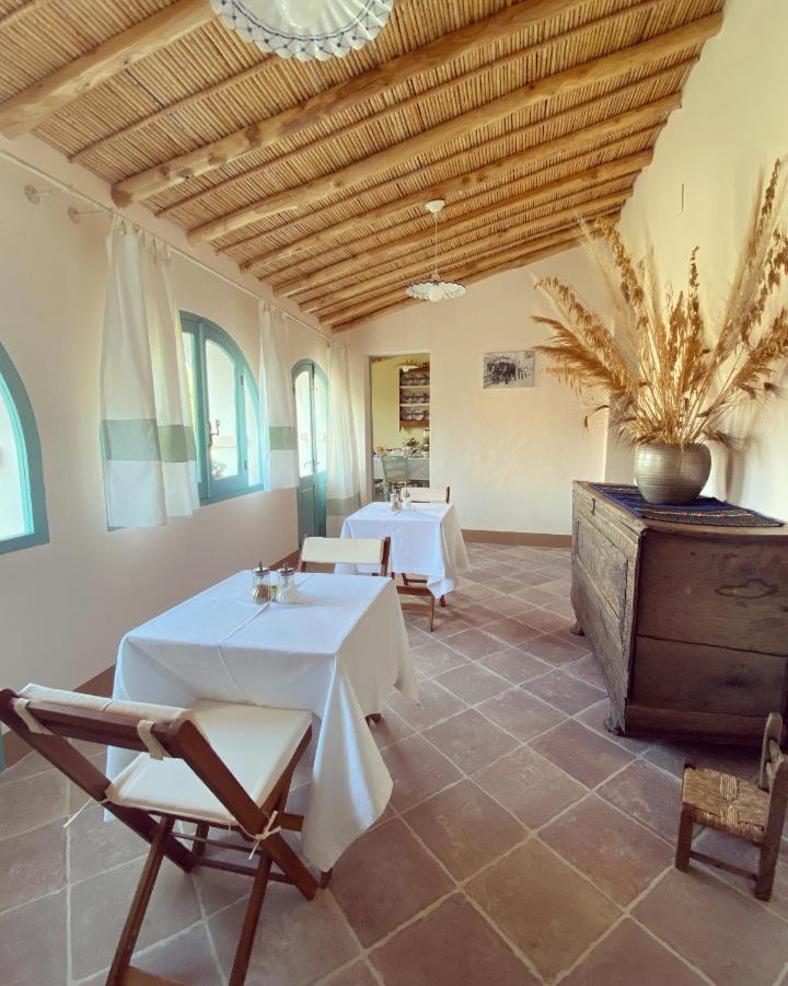 B&B Su Strintu Tuili Buitenkant foto
