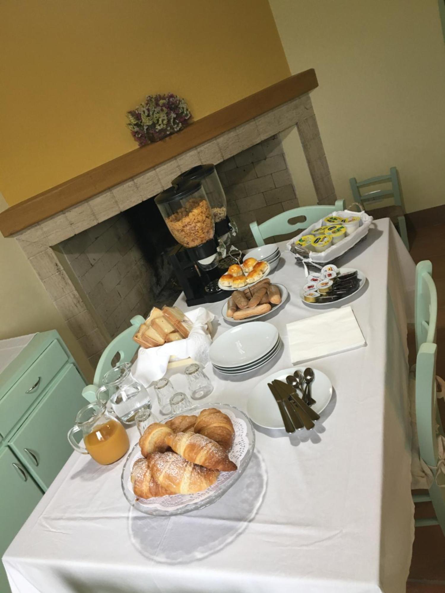 B&B Su Strintu Tuili Buitenkant foto