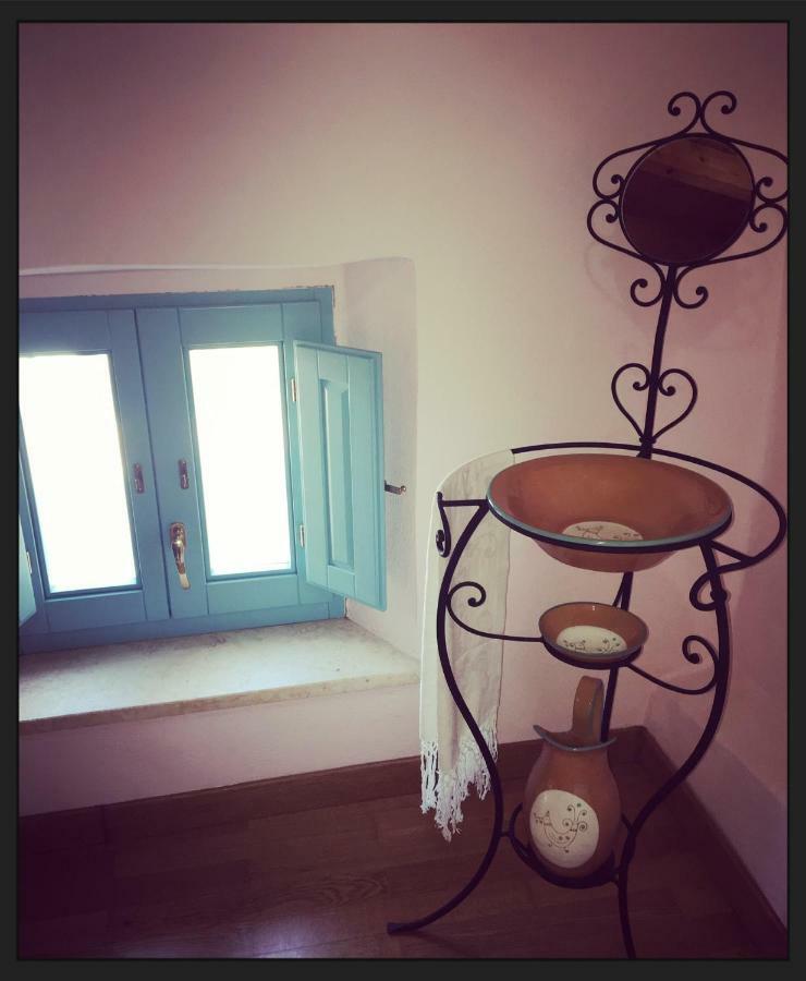 B&B Su Strintu Tuili Buitenkant foto