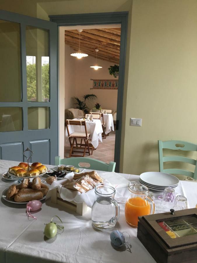 B&B Su Strintu Tuili Buitenkant foto